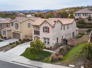 29048 W Hills Dr, Valencia, CA 91354