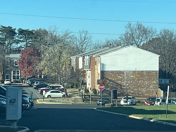 4th image of 8424 McKenzie Cir