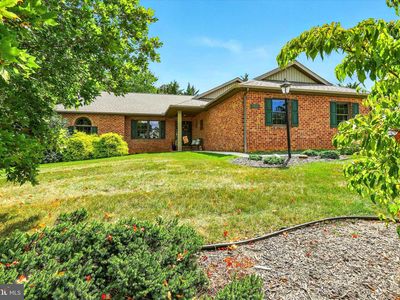 7033 Augusta National, Fayetteville, PA, 17222