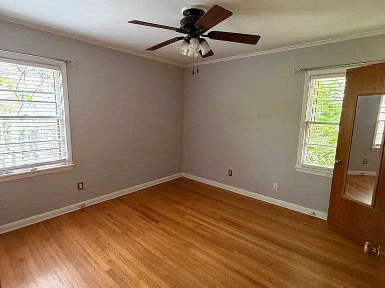 1523 Ivy Rd — Photo 17