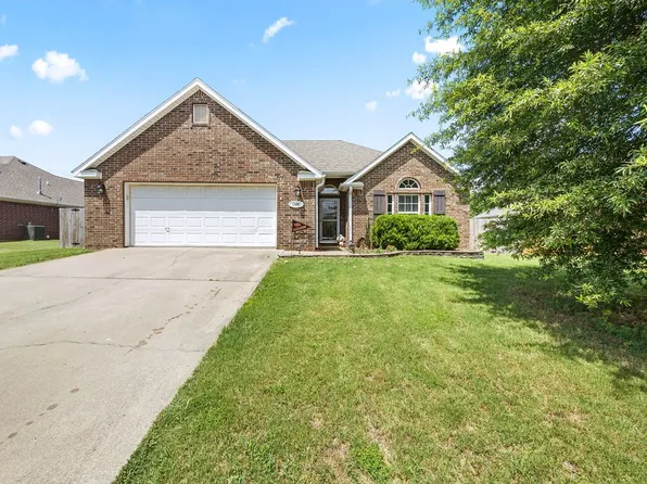 1501 N Shetland Dr, Fayetteville, AR 72704
