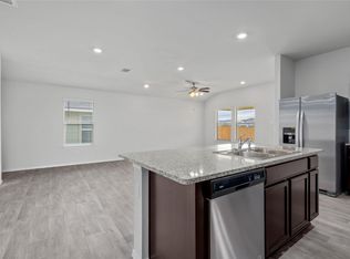 101 Wind Hill Rd, Jarrell, TX 76537