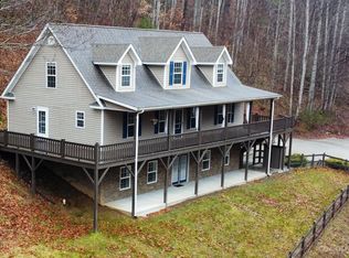 151 Hopper Cv, Waynesville, NC 28786