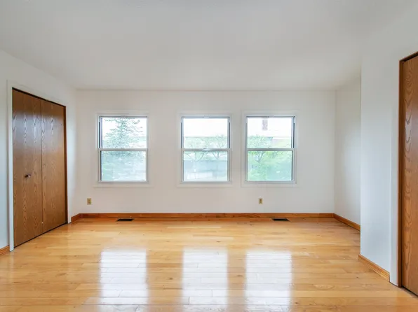 553 Ocean Avenue image 10 of 27