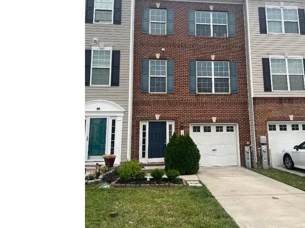 7694 Town View Dr, Baltimore, MD 21222