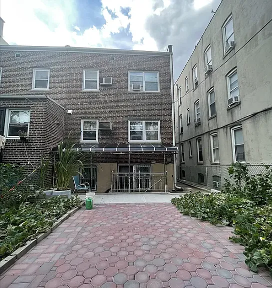 25-81 45th St #2 — Photo 10