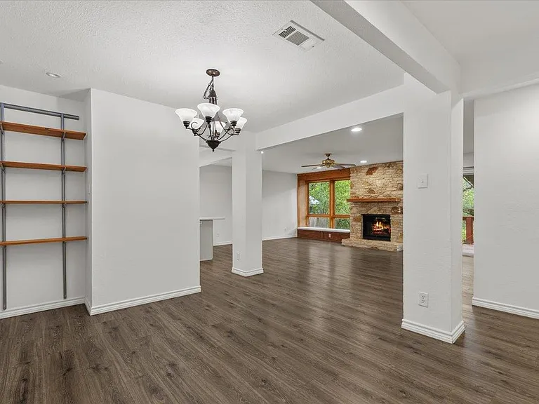 12217 Forsythe Dr — Photo 6