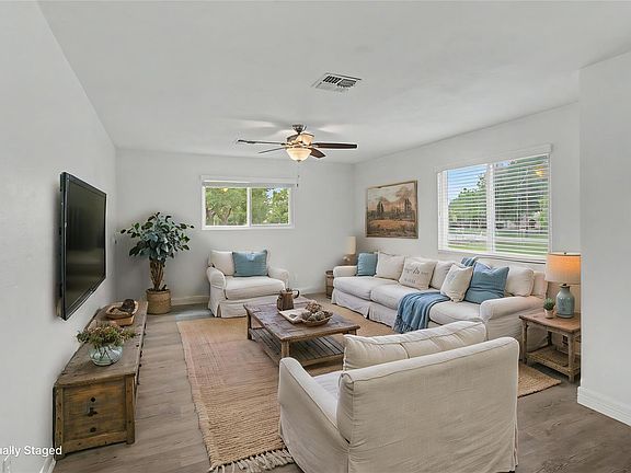 3rd image of 6315 Avenue T