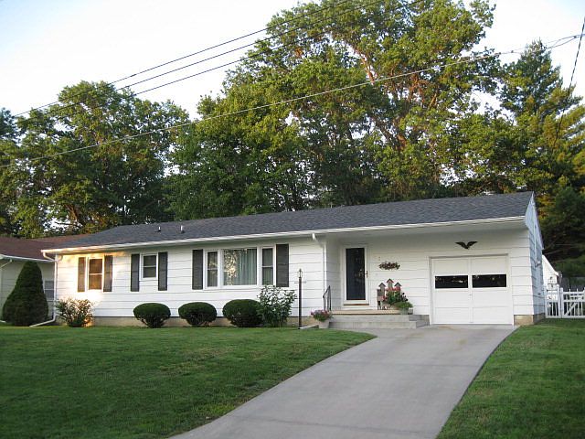 1st image of 813 Jansen Ave