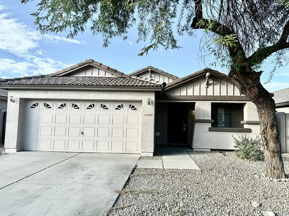 1st image of 2432 W Tamarisk Ave