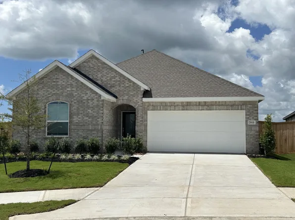 7935 Morganite Mist Dr, Angleton, TX 77515