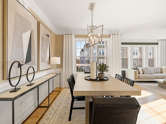 Spacious Dining Room