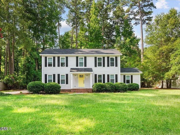 1248 Drivers Cir, Rocky Mount, NC 27804