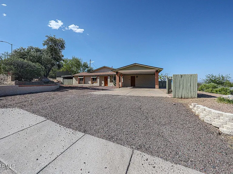 1740 E Camino Del Santo — Photo 1