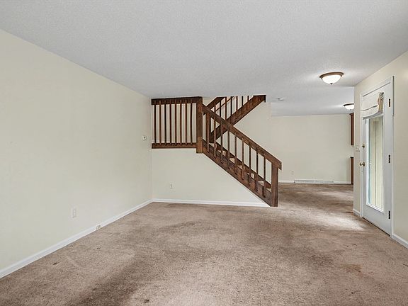 4th image of 77 Leland Farm Rd #77
