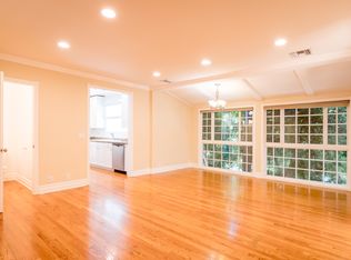 152 S Moreno Dr #6, Beverly Hills, CA 90212