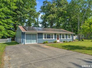 13 Pennywise Lane, Ledyard, CT 06339