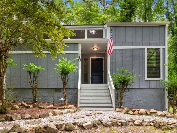 70 Willow Way, Chapel Hill, NC 27516