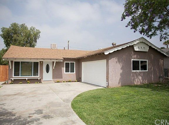 3rd image of 3970 San Benito St
