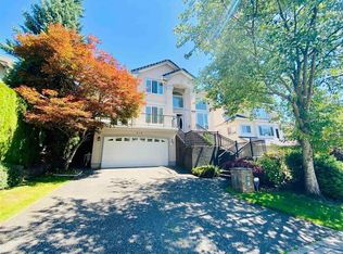 218 Parkside Dr, Pt Moody, BC V3H 4Z6