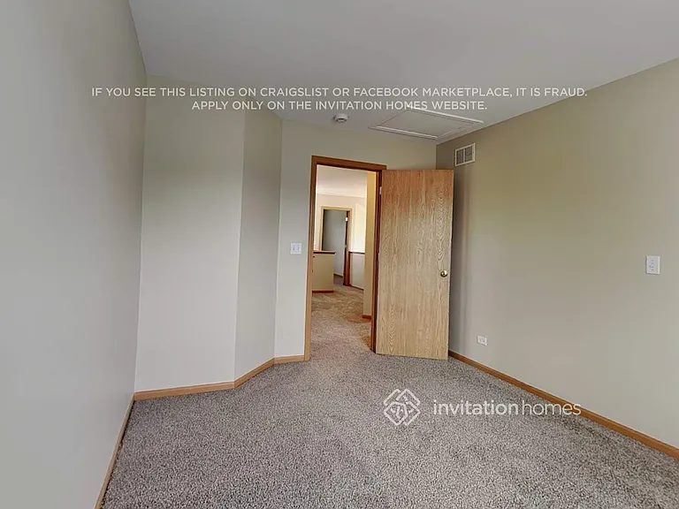 10880 Grand Canyon Ave — Photo 13