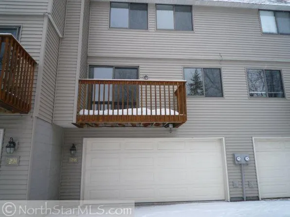 6296 Meadowlark Ln N, Maple Grove, MN 55369