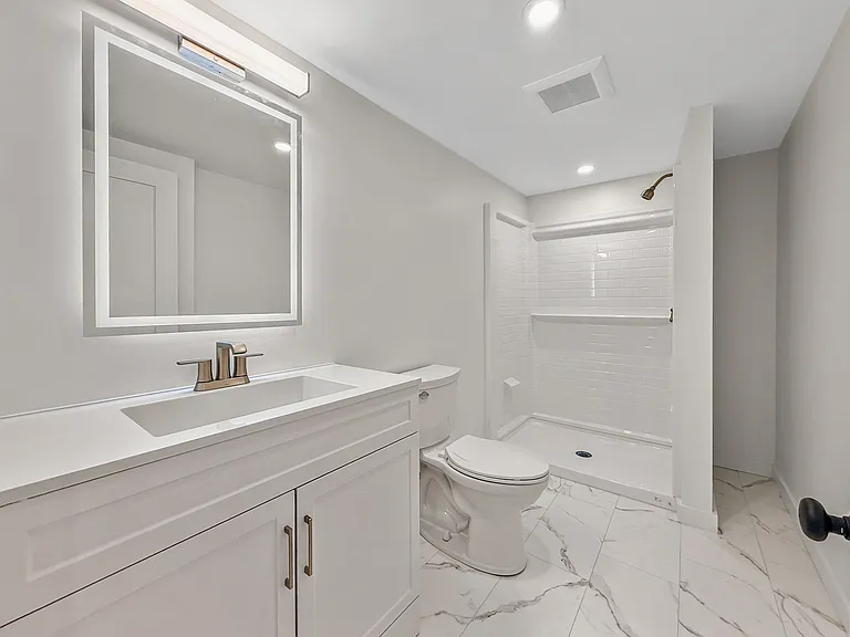 204 Endicott Ave #2 — Photo 8