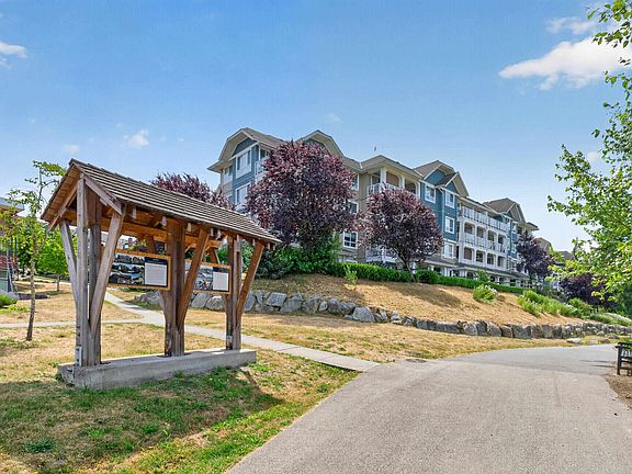 4th image of 16380 64th Ave #309