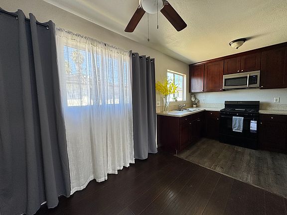 3rd image of 180 E La Verne Ave APT 10