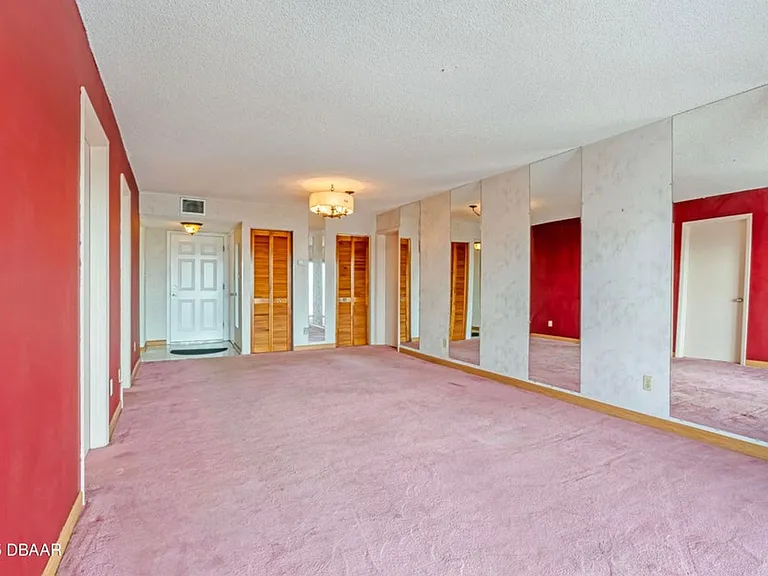 100 Silver Beach Ave #816 — Photo 7