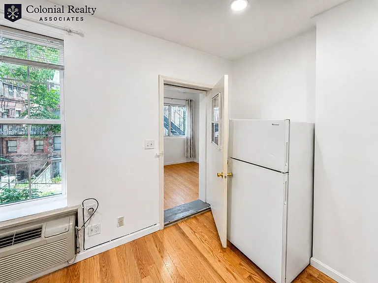 74 Tyler St #C — Photo 9