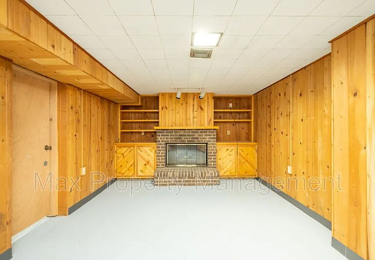 3934 Oakshire Rd — Photo 19