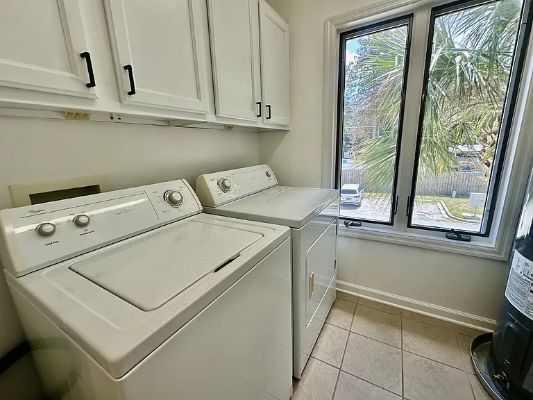14 E Johnston Way — Photo 8