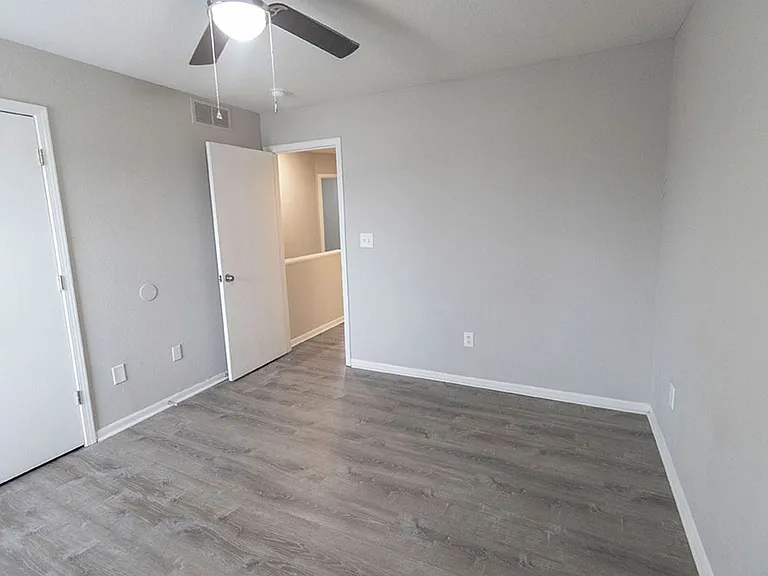 5313-5315 Currituck Ln — Photo 33