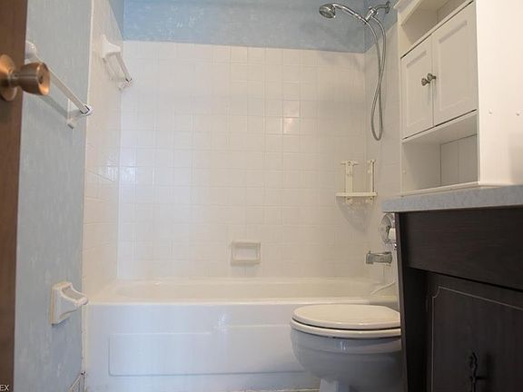 5th image of 6280 Greenwood Pkwy APT 206