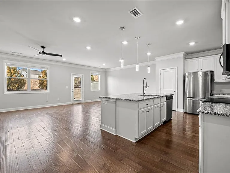 2502 Pearl Ridge Trce — Photo 3