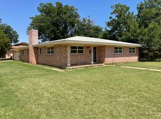 2610 Raleigh Ave, Lubbock, TX 79410
