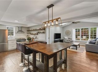 5373 Spruce Ave, Burlington, ON L7L1N8