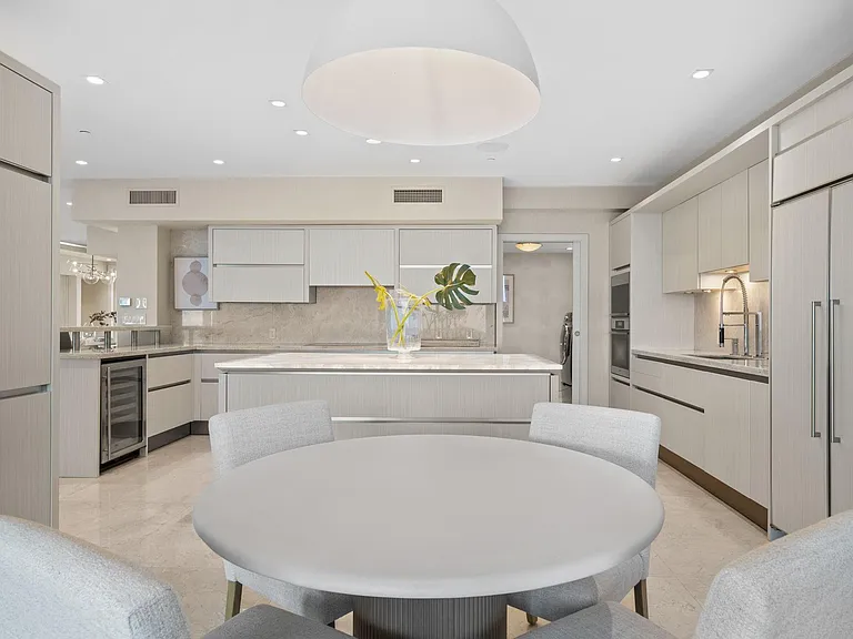 101 S Fort Lauderdale Beach Blvd #Penthouse 2703 — Photo 19
