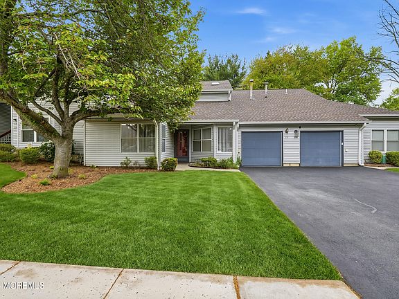 2nd image of 237 Ravenswood Road