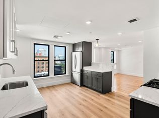 434 Massachusetts Ave #5-440-8, Cambridge, MA 02139