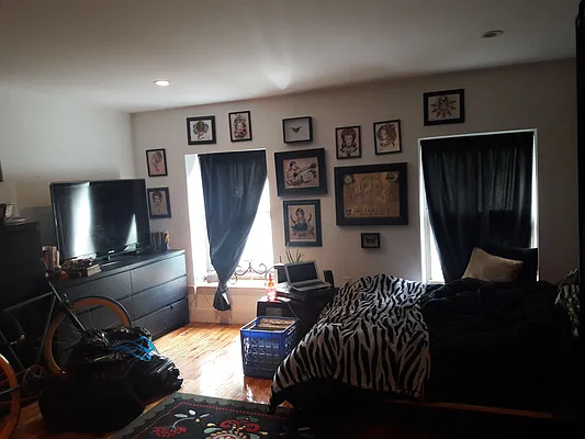 Rented by Kings Buildings Management & Development, INC.   | media 58