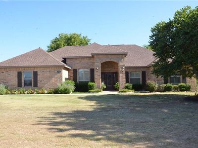 1747 Sportsman Ln, Van Alstyne, TX, 75495