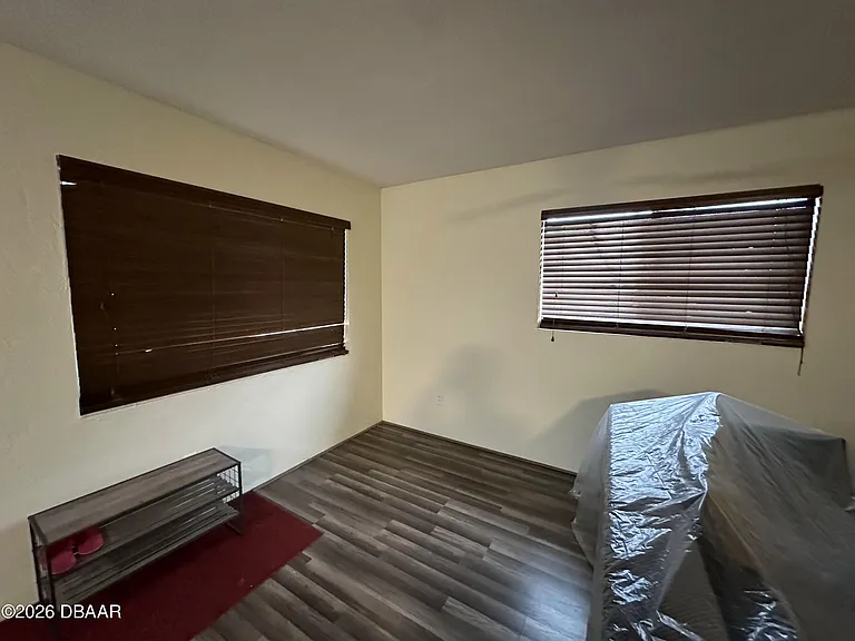 400 Oakridge Blvd #180 — Photo 9