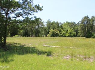 606 John Humphrey Rd, Burgaw, NC 28425