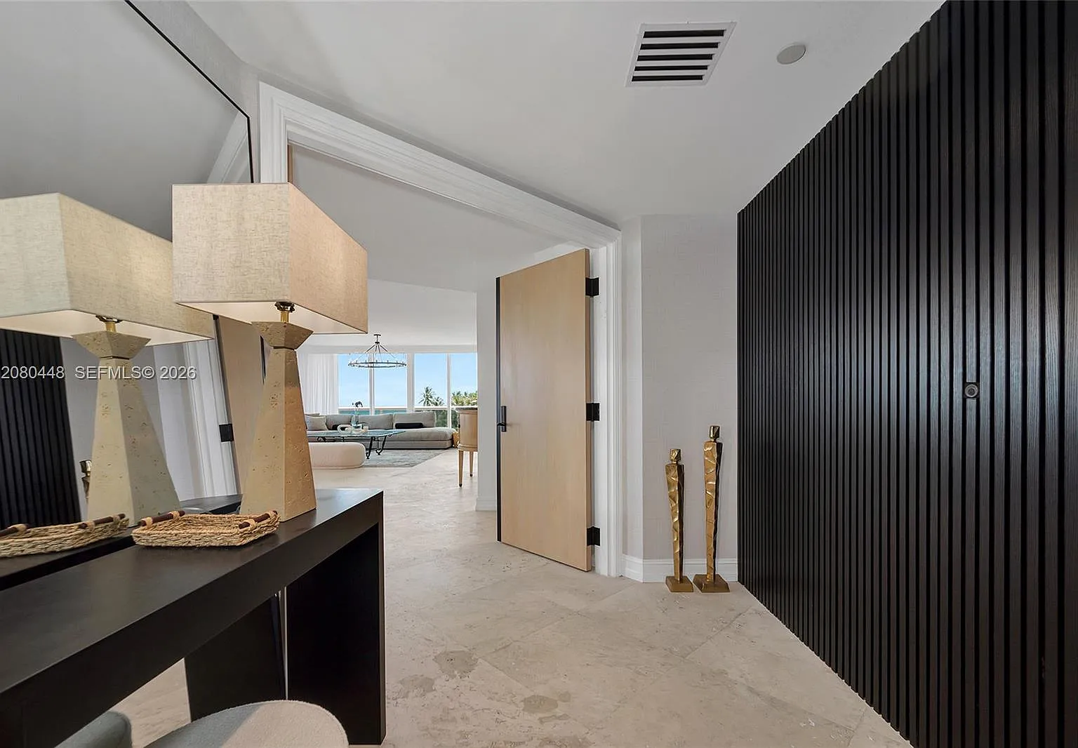 Solimar Condo — Photo 2