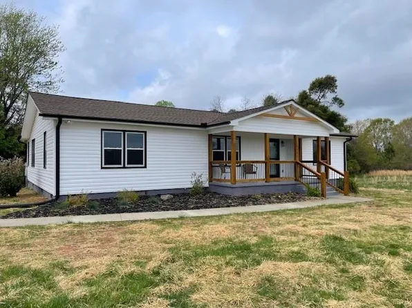 4461 Peachtree Rd, Chesnee, SC 29323