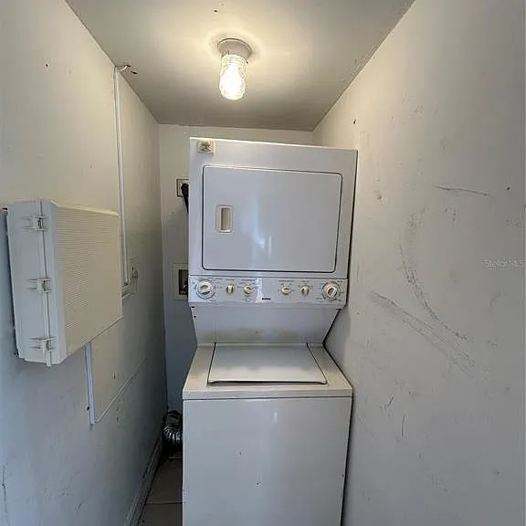 21027 Voyager Blvd #7 — Photo 13