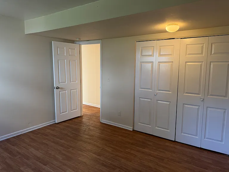 1115 Woodlawn Ave #1 — Photo 4