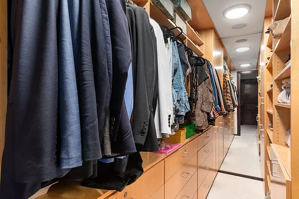 Sold by Douglas Elliman | media 18